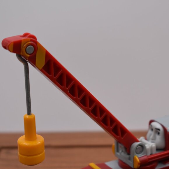 Rocky Magnetic Crane Front and Back Cars Thomas & Friends Wooden Railway… - Picture 3 of 9